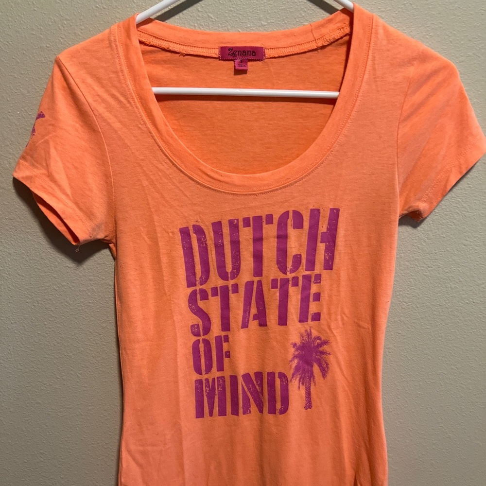 Small woman’s dutch shirt